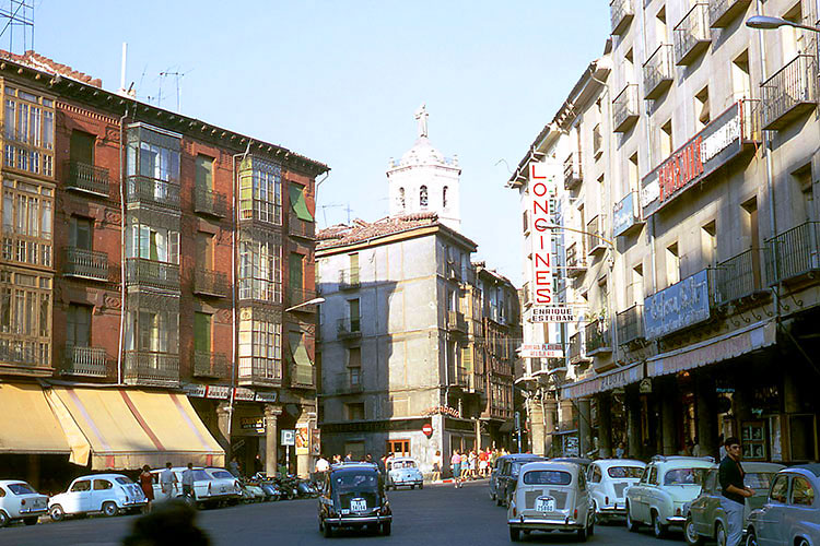 Plaza de Fuente Dorada en 1968